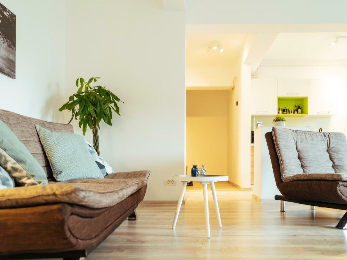 Bright And Spacious Central Apartment- Piata Amzei Bucharest Luaran gambar