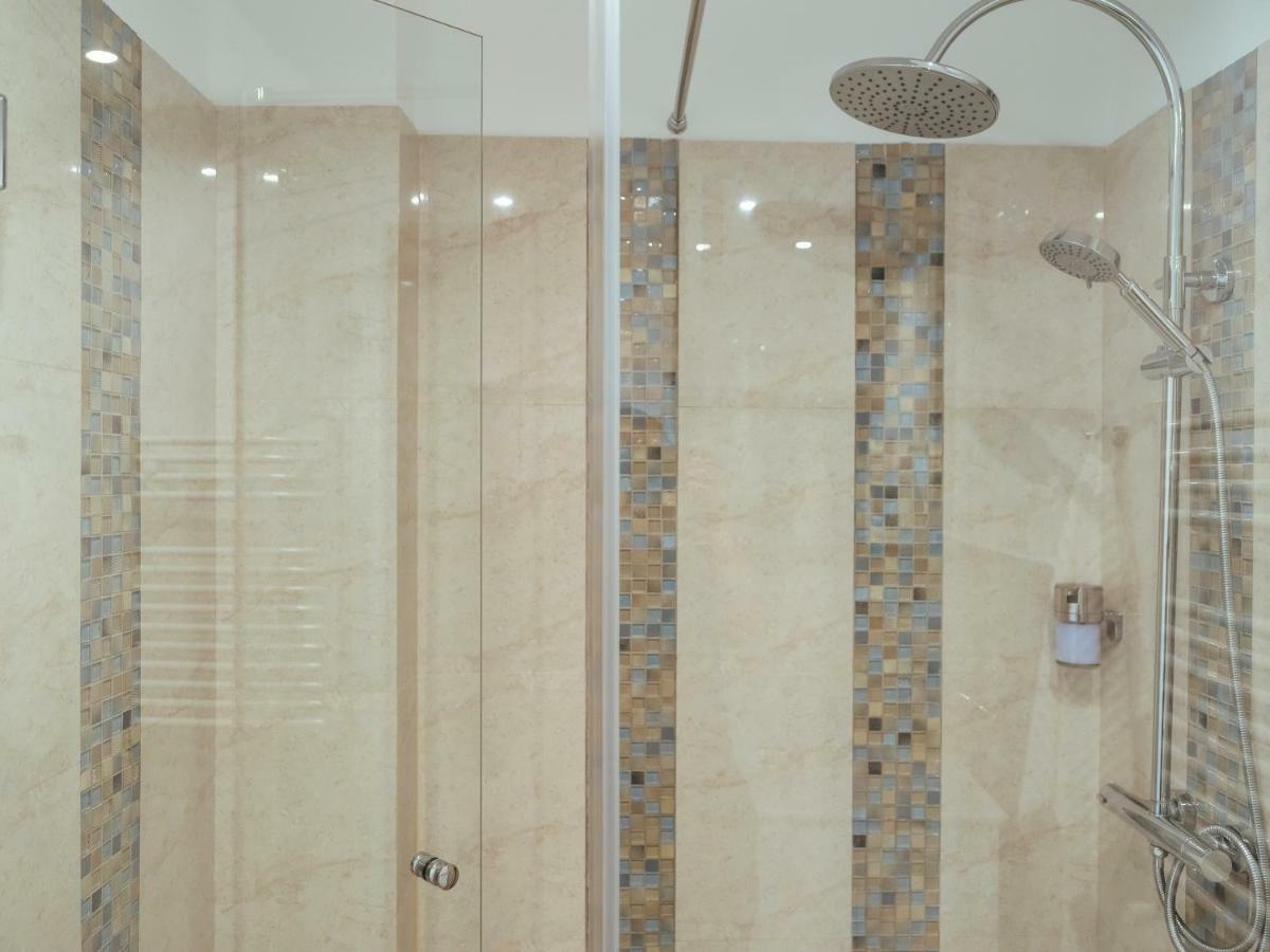 Bright And Spacious Central Apartment- Piata Amzei Bucharest Luaran gambar