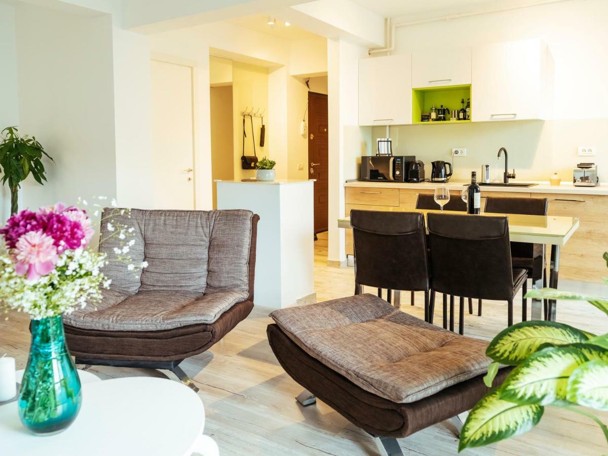 Bright And Spacious Central Apartment- Piata Amzei Bucharest Luaran gambar