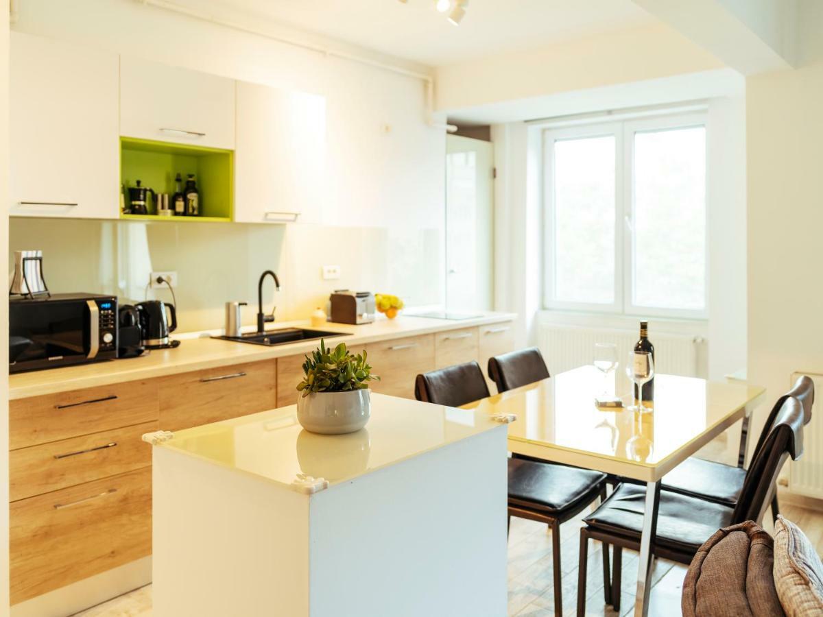 Bright And Spacious Central Apartment- Piata Amzei Bucharest Luaran gambar