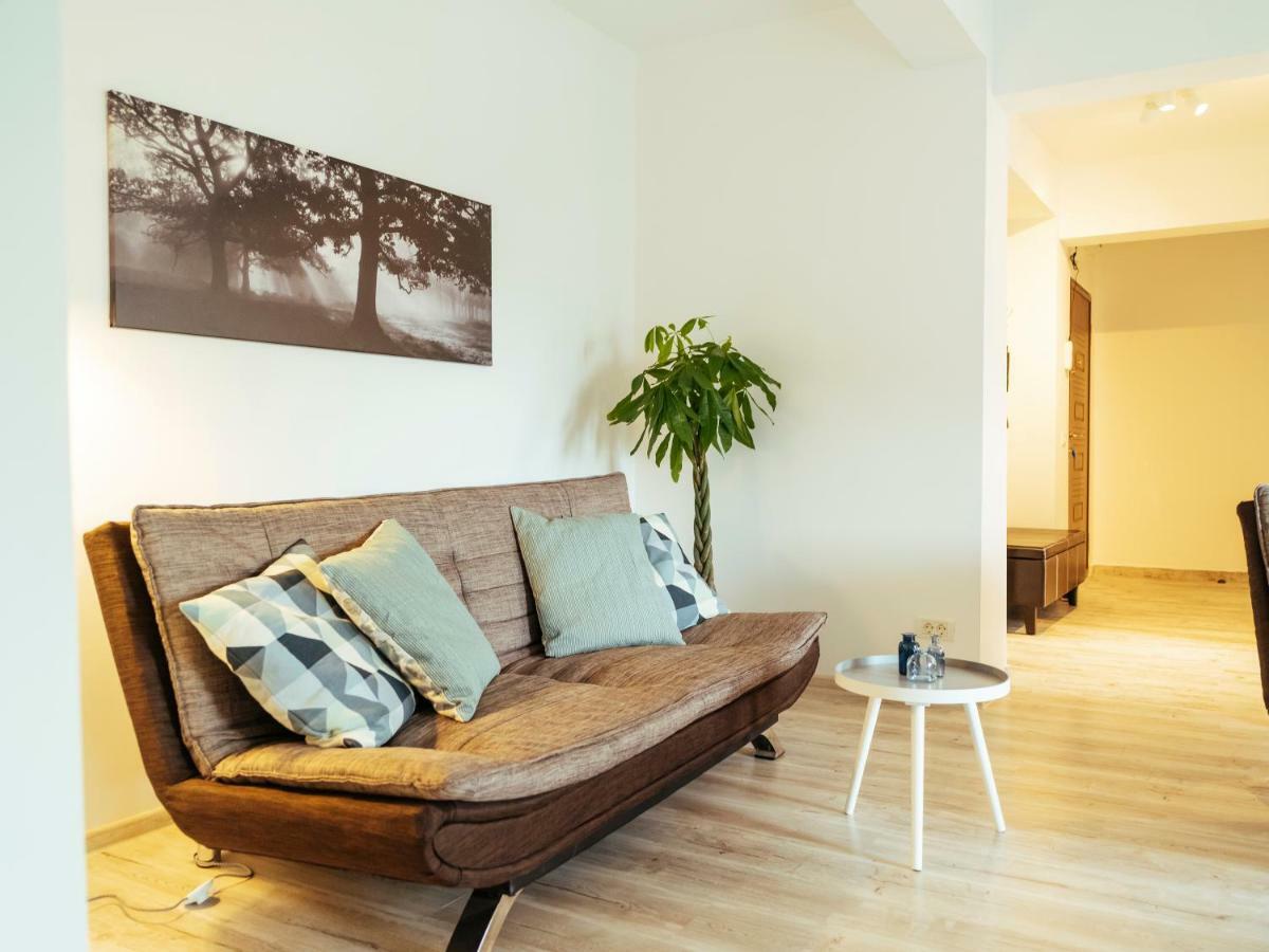 Bright And Spacious Central Apartment- Piata Amzei Bucharest Luaran gambar